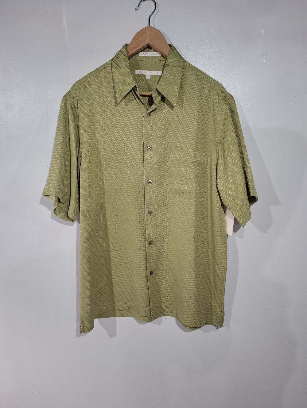 Perry Ellis Mens Shirt 100% Silk Olive Green Short Sleeve Casual Office Preppy M